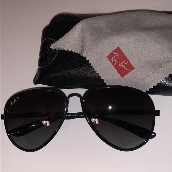 Ray-Ban Other - Ray ban liteforce aviator tech